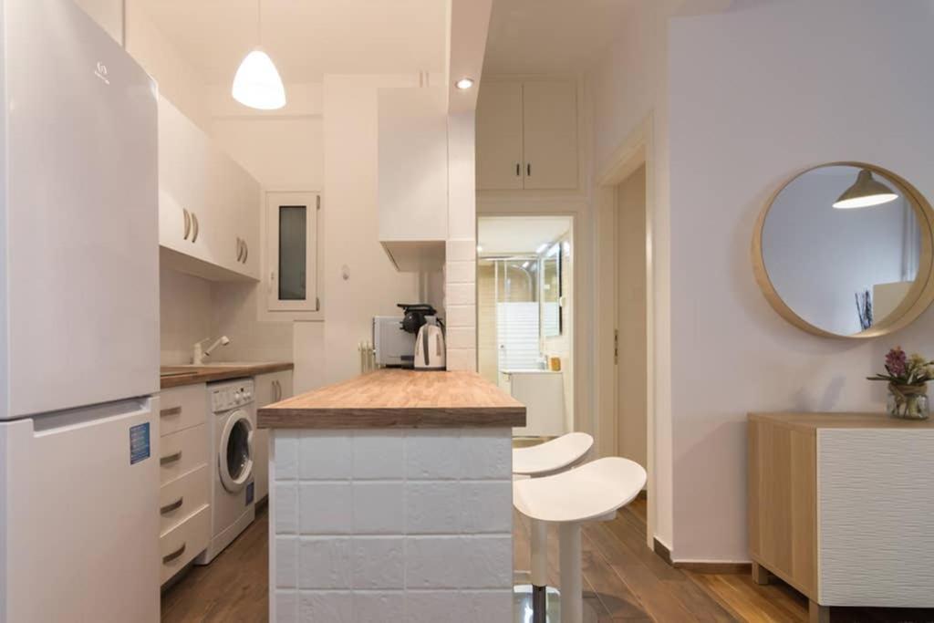 Brand New Decorated Flat For 4 Ppl In Pagrati Leilighet Athen Eksteriør bilde